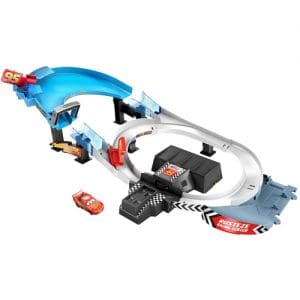 Cars Rusteze Jump & Drift Racing Play Set